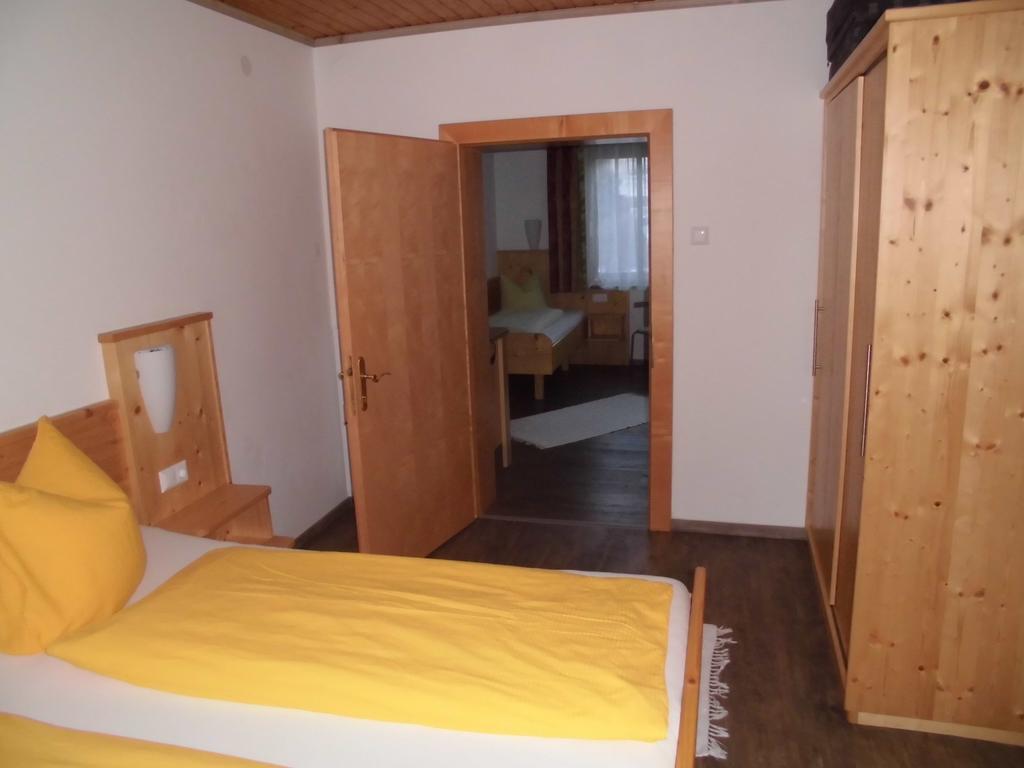 Pension & Ferienwohnung Dullnig Gmünd Exteriör bild